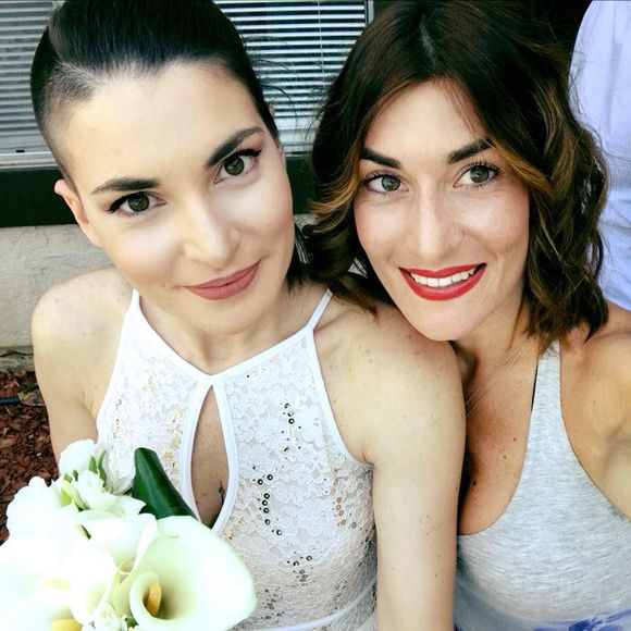 Meet your Posher, Carlotta - Picture 1 of 1